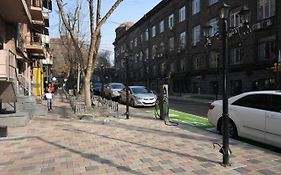 A&X Hostel And Tours